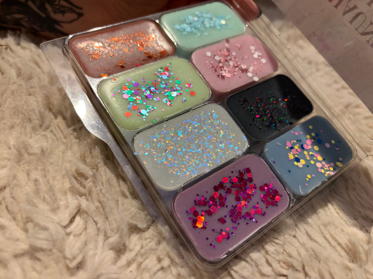 The Haunted Eight – Halloween Wax Melt Box