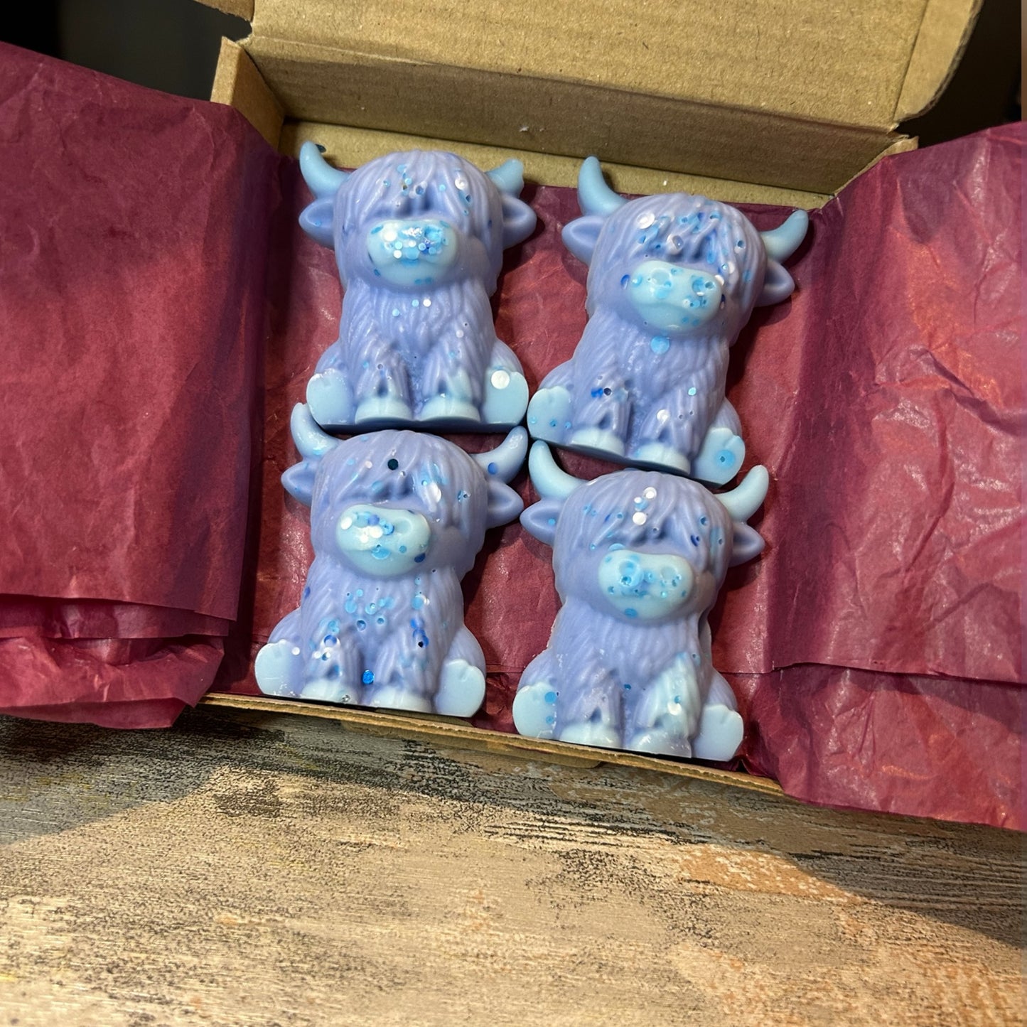 Highland cow melts (4 in a box)