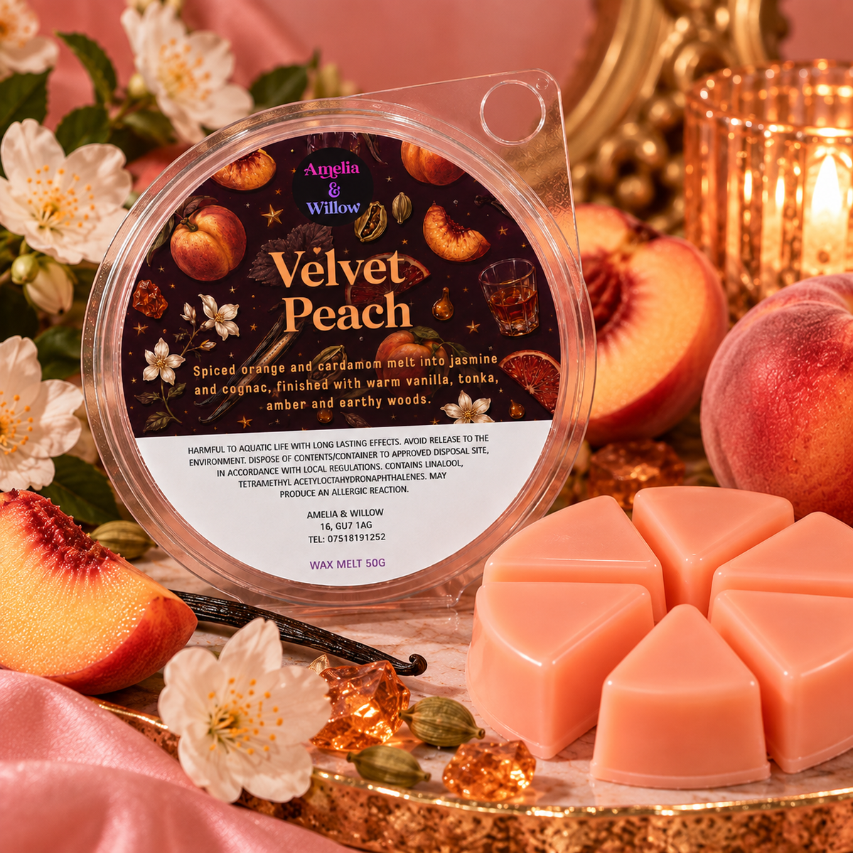 Velvet Peach 50g wax melt with peach-coloured wax pieces, peaches and floral styling